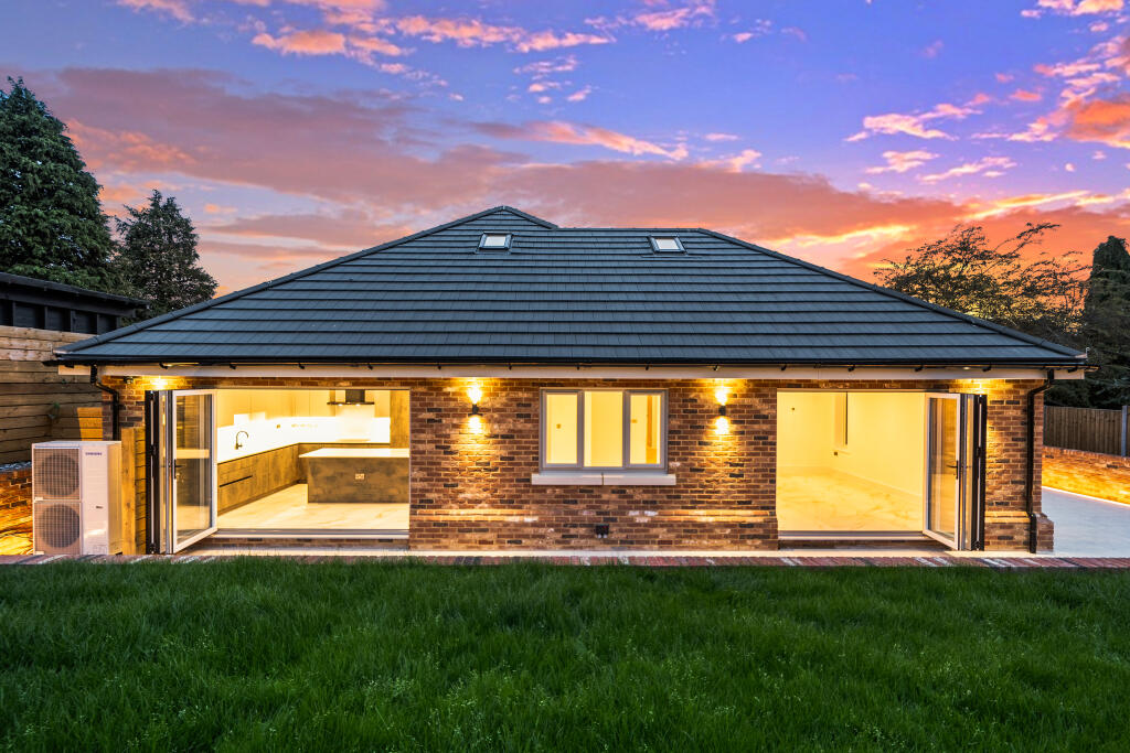 House in Hemel Hempstead - View 3