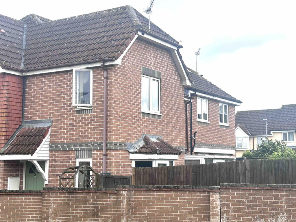 Main image of property: Ivy Close, Gillingham, SP8