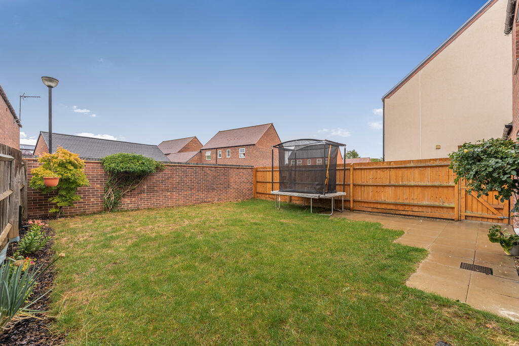 House in Oxford - View 2