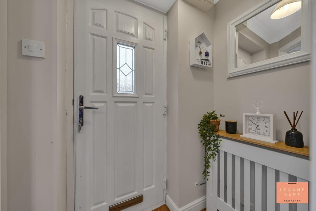 House in Cardiff, Hendredenny, Penyrheol Trecenydd & Energlyn - More