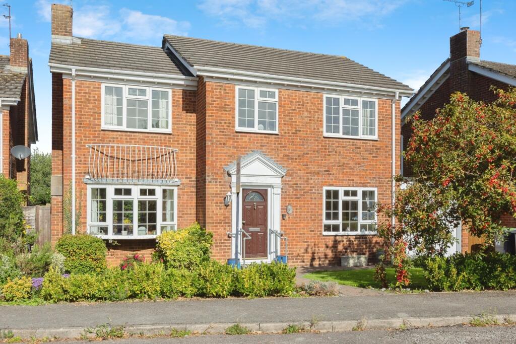 Main image of property: Latchmore Gardens, Waterlooville, Hampshire, PO8