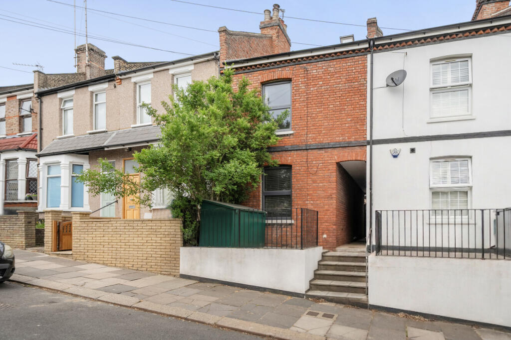 House in London, Colney Hatch - View 5