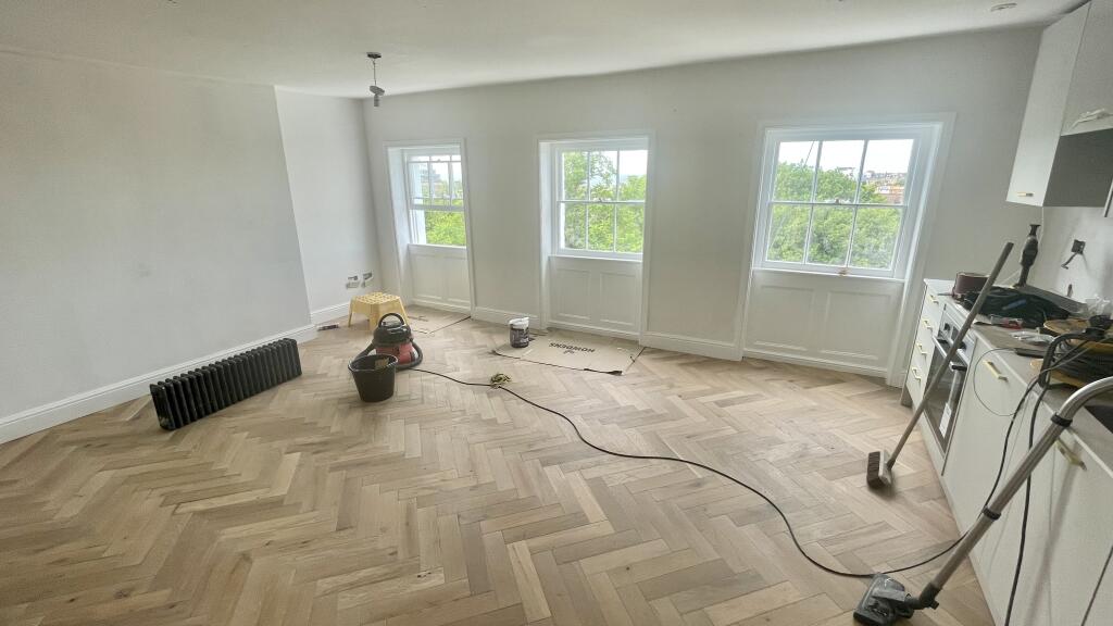 Apartment in Canterbury - View 2