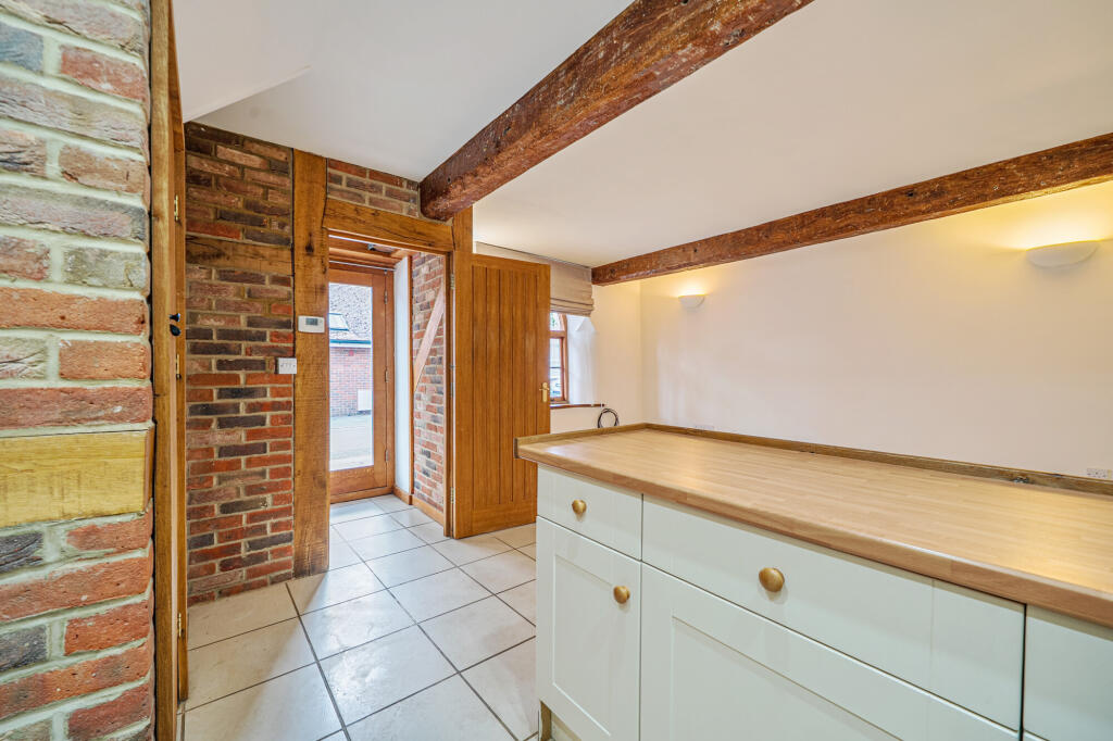 House in Swindon - View 5