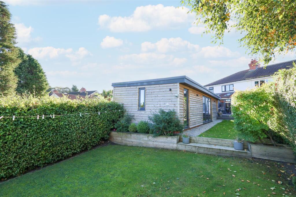 Moorside Avenue, Ripon photo 4