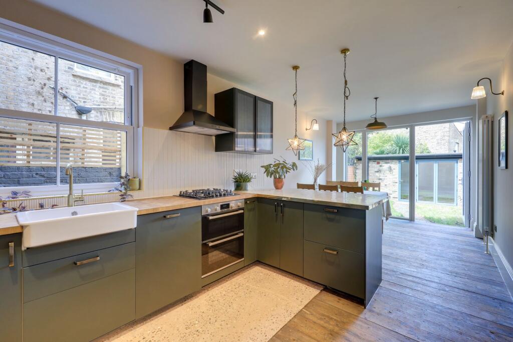 House in London - More