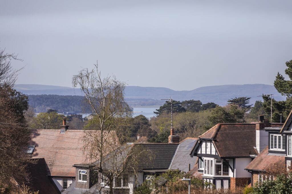 Additional image 3 of De Redvers Road, Poole, 