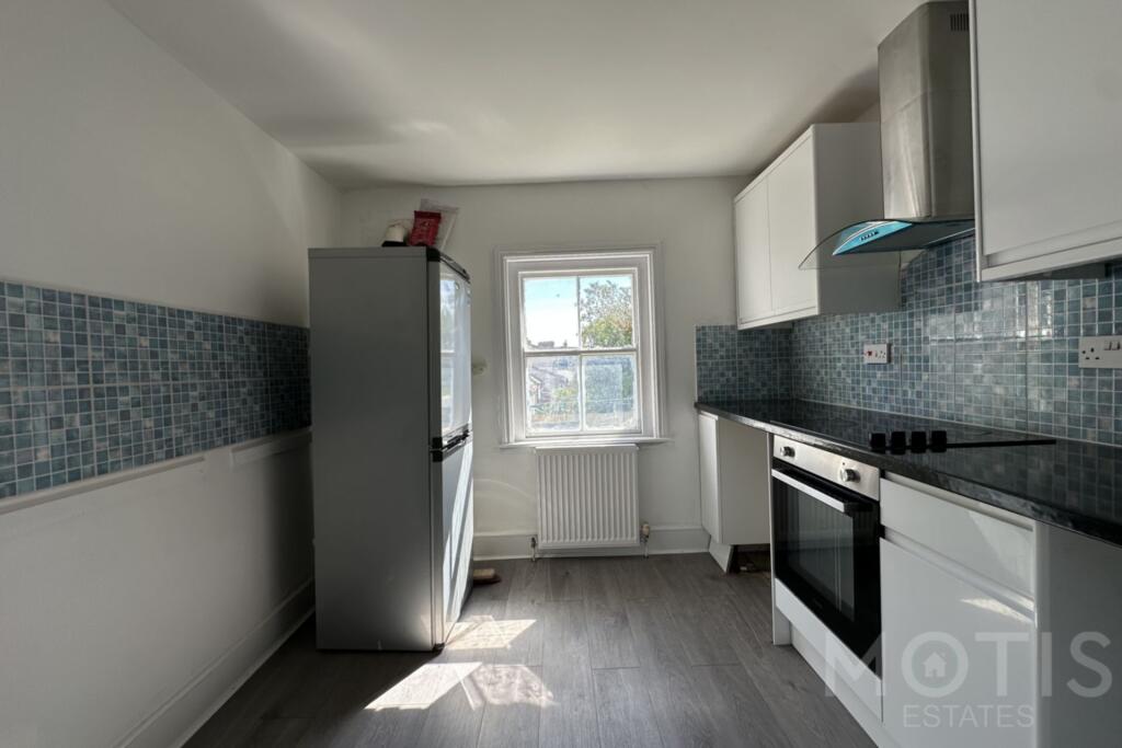 Apartment in Canterbury - View 5