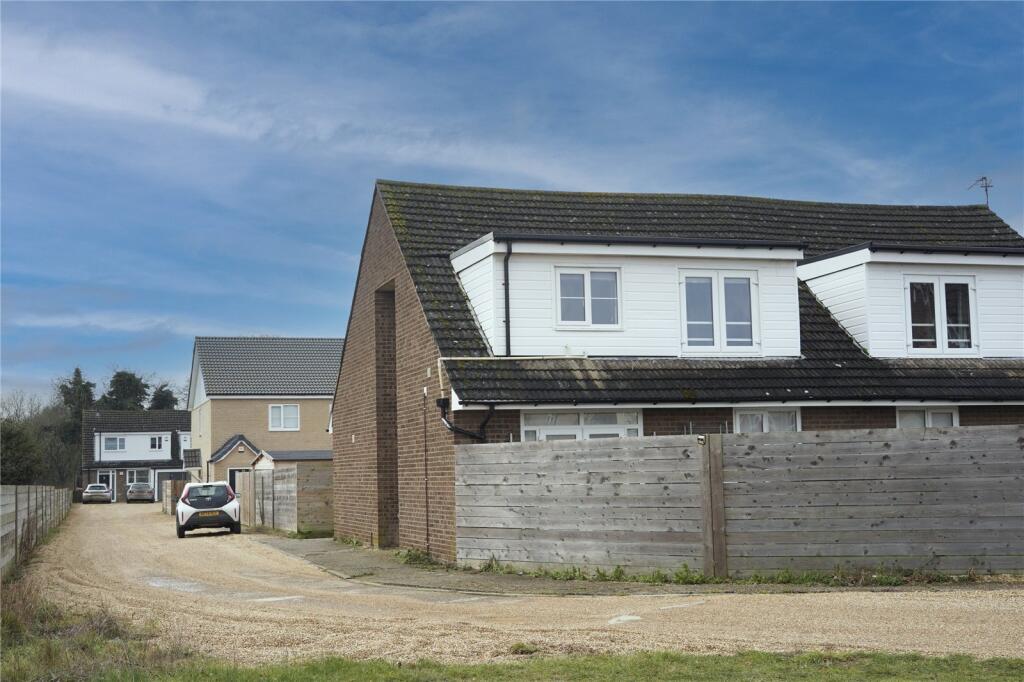 Main image of property: Druids Close, Beck Row, Bury St. Edmunds, Suffolk, IP28