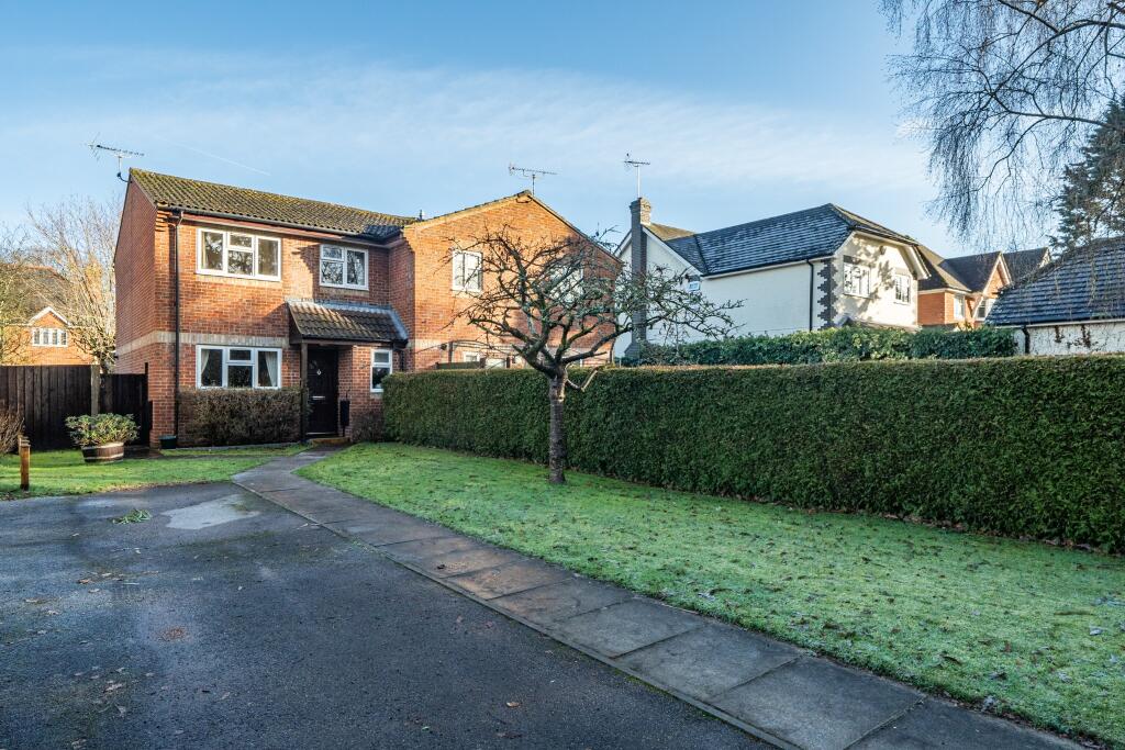 Main image of property: Passfield, Liphook