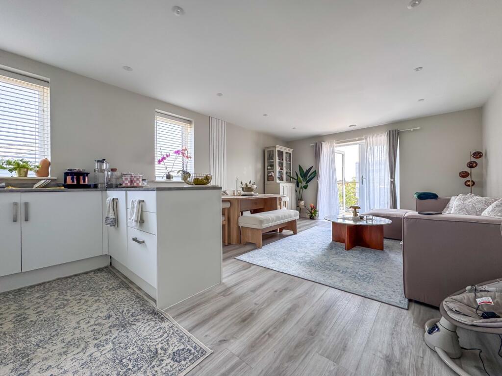Serbert Close, Portishead, Bristol, Somerset, BS20 photo 3