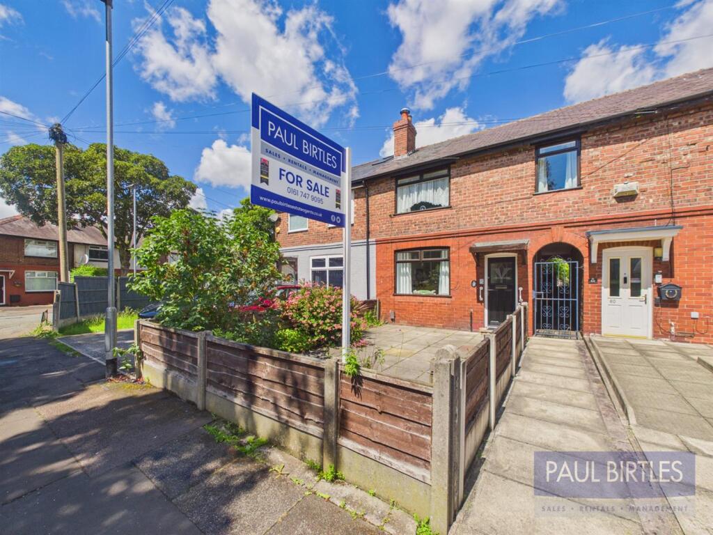 Main image of property: Matlock Road, Stretford, Manchester, M32 9QB