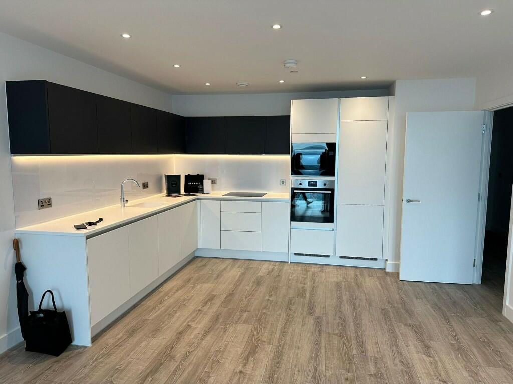 2-bed apartment on Silvercroft Street, Manchester, Greater Manchester, M15, £600,000