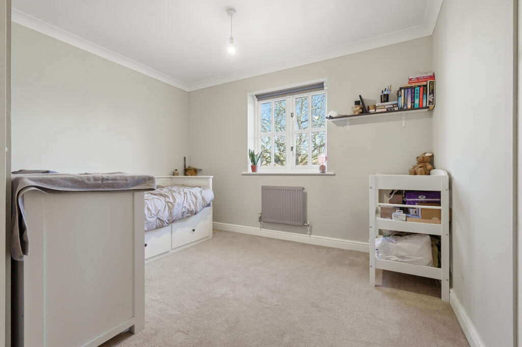 Additional image 10 of Minister Court, Frogmore, St. Albans