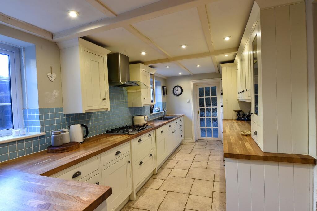 Buckland Road, Bampton, OX18 photo 4