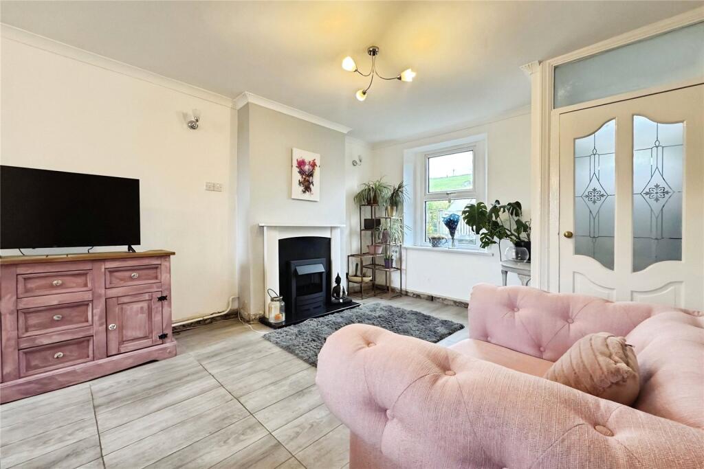Ladypit Terrace, Whitehaven, Cumbria, CA28 photo 2