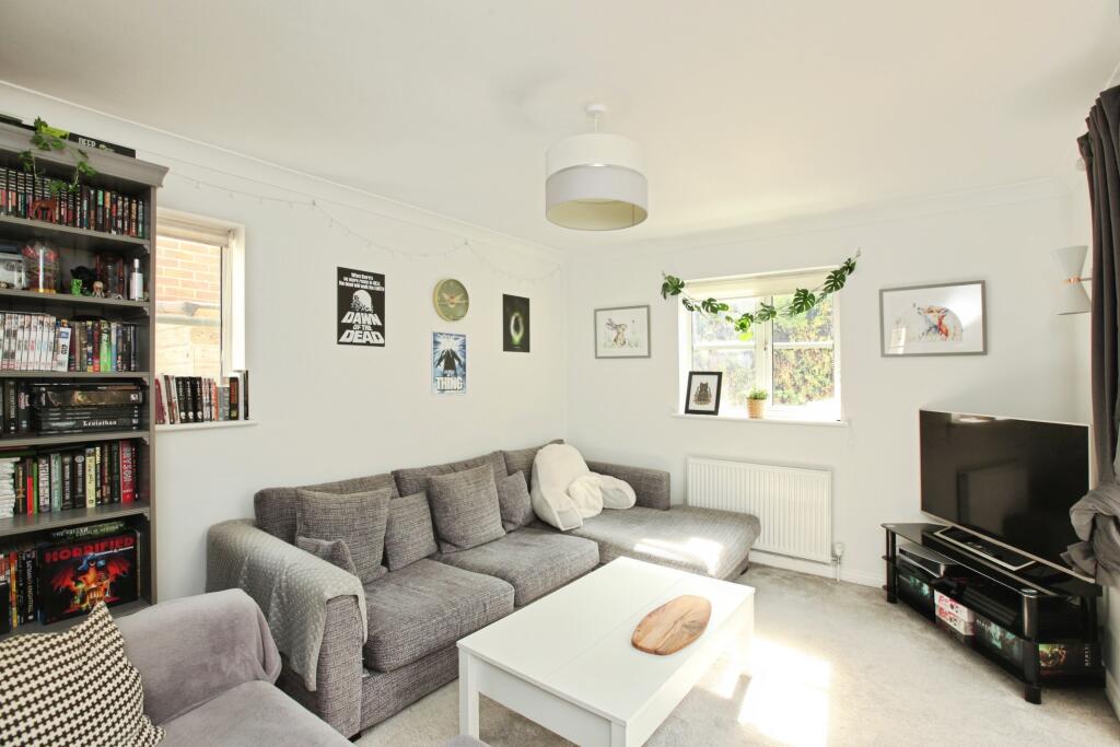 House in Torquay, Torbay - View 3