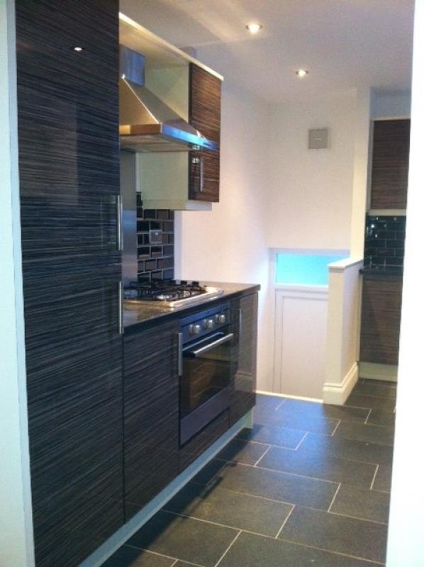 Apartment in Newcastle upon Tyne - View 4