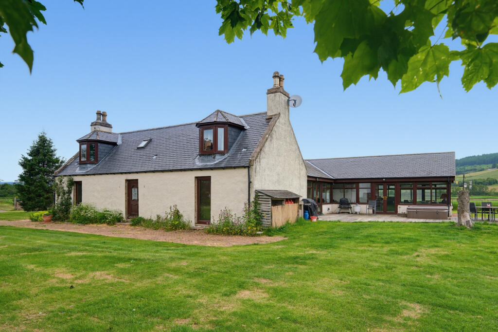 House in Banchory, Aberdeenshire - View 3