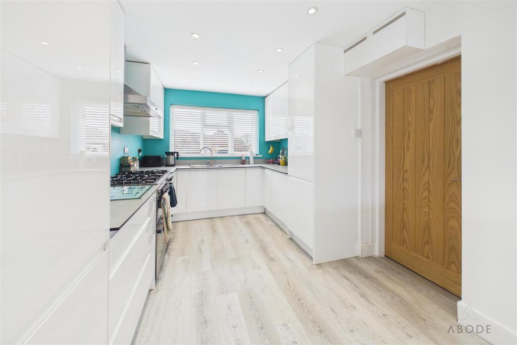 Forrester Avenue, Weston-On-Trent, Derby photo 4