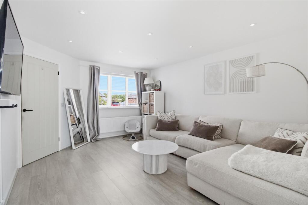 House in Lewes, Newhaven - View 4