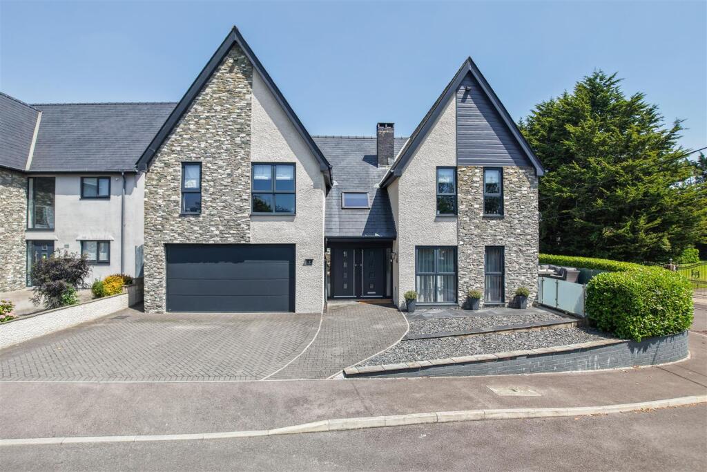 Main image of property: Laurel Court, Waterton, Bridgend County Borough, CF31 3YX