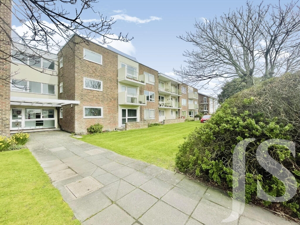 Main image of property: Bath Road, Worthing, BN11 3QN