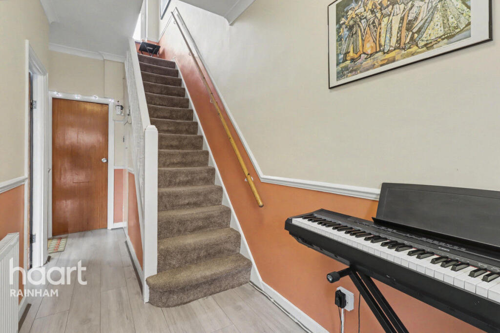 Main image of property: Beechwood Gardens, Rainham