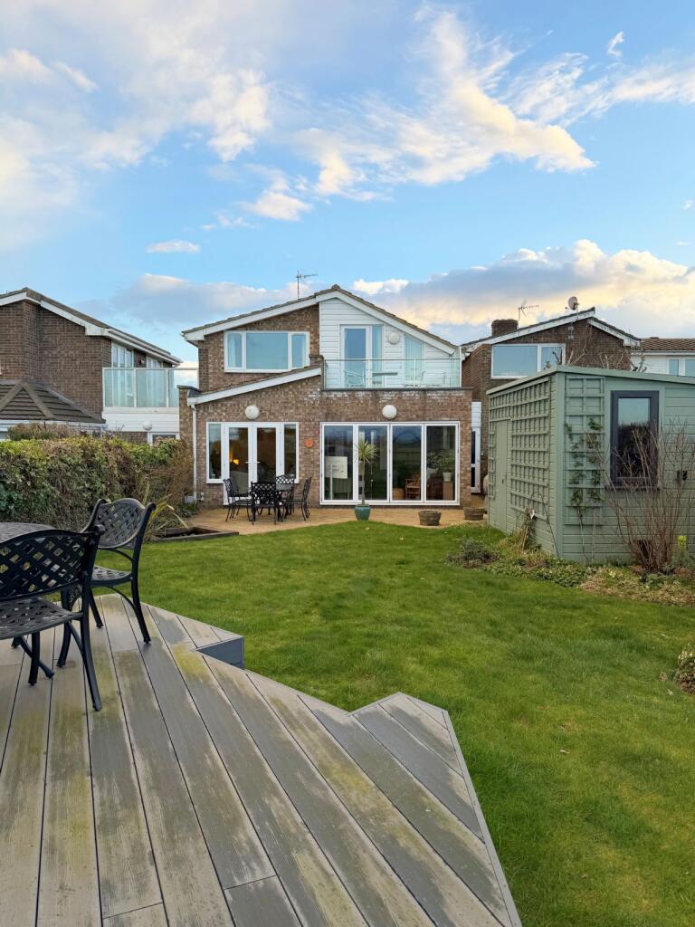 Main image of property: THE RIDGE, WALTON-ON-THE-NAZE