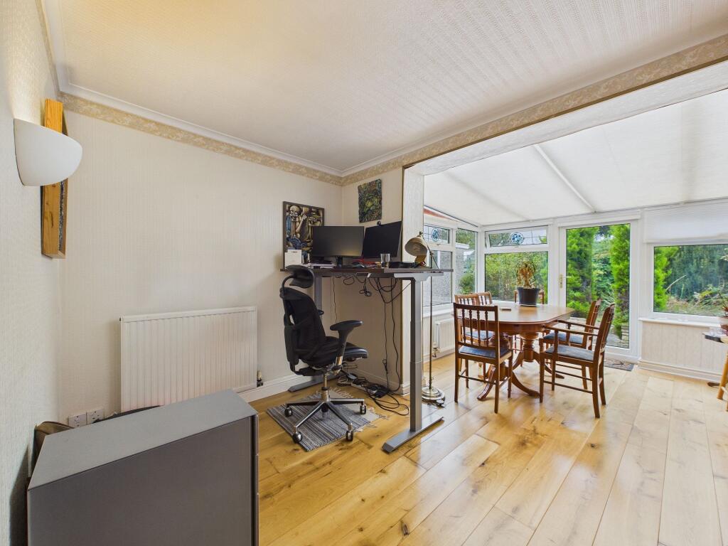 House in Chester, Upton-by-Chester - More