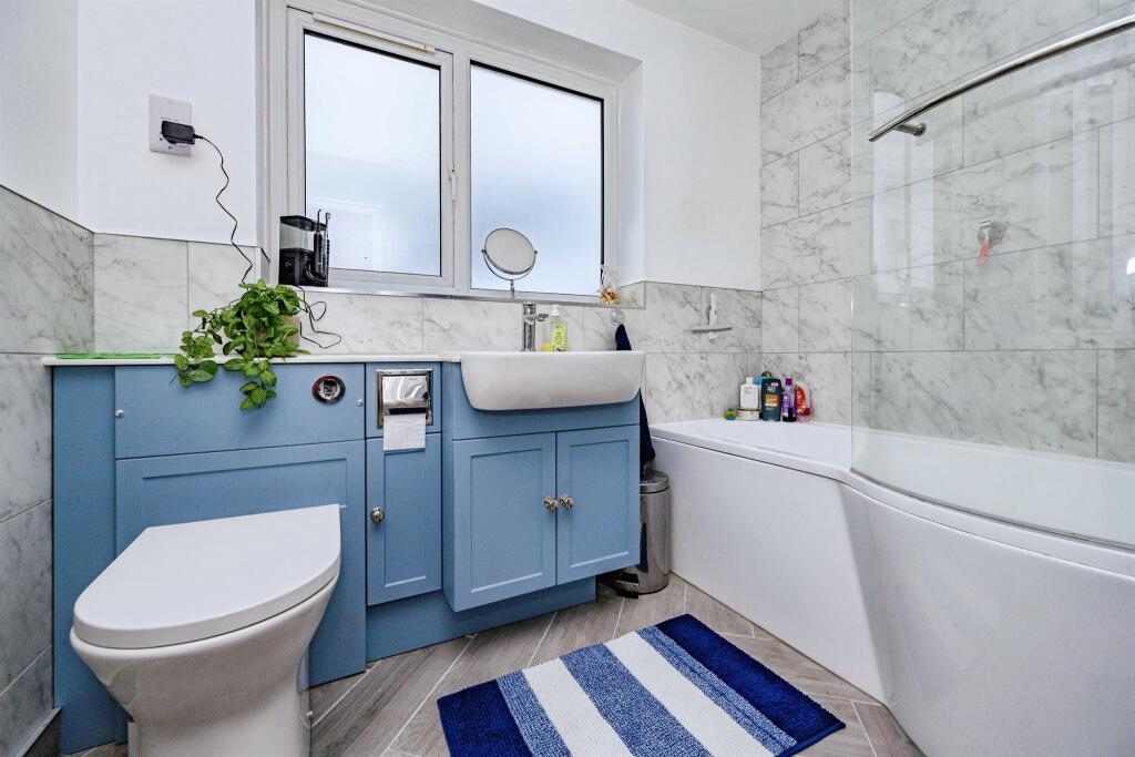 House in Watford - View 5