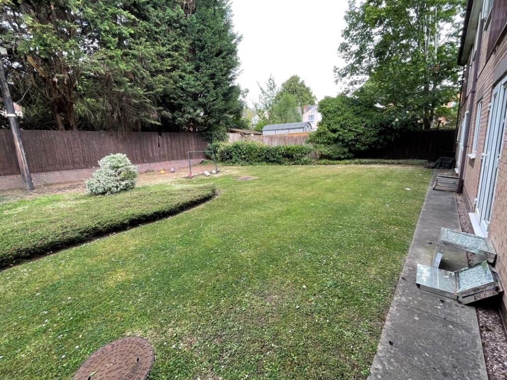 Apartment 1, 106 Gravelly Lane, Birmingham, West Midlands, B23 6LS - View 4