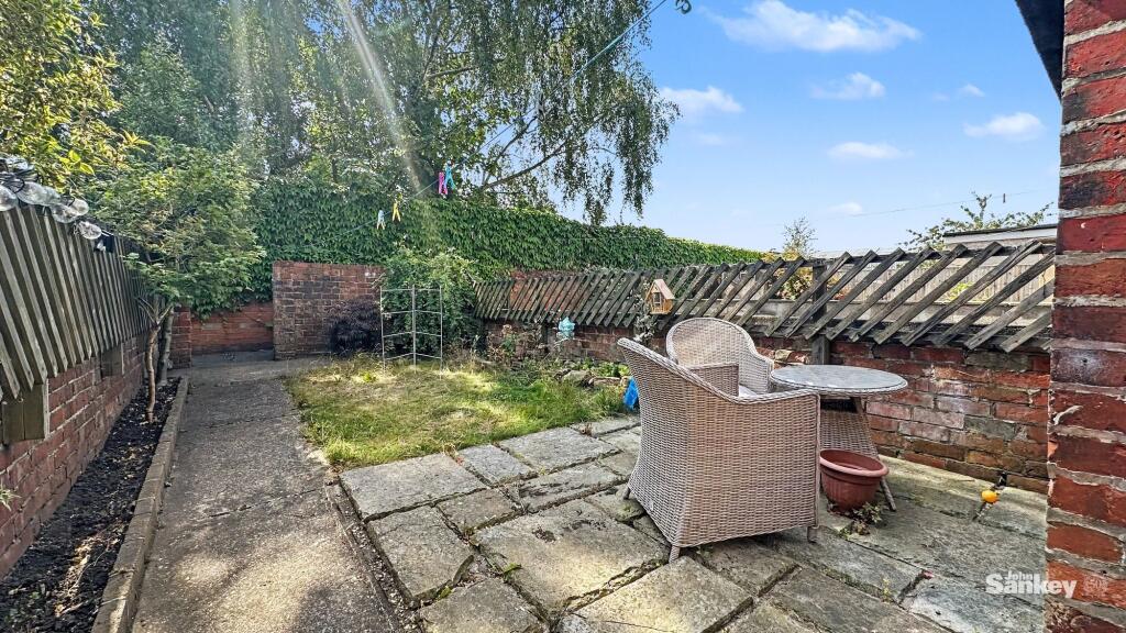 House in Mansfield, Ladybrook - View 4