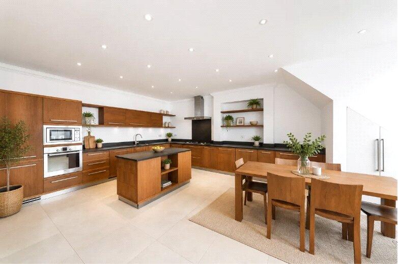 Apartment in London - View 3