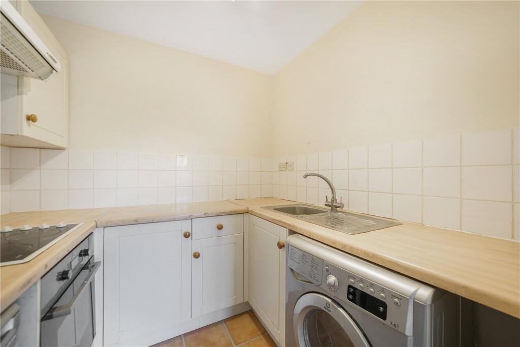 Main image of property: Mahon Close, Enfield, Middlesex, EN1