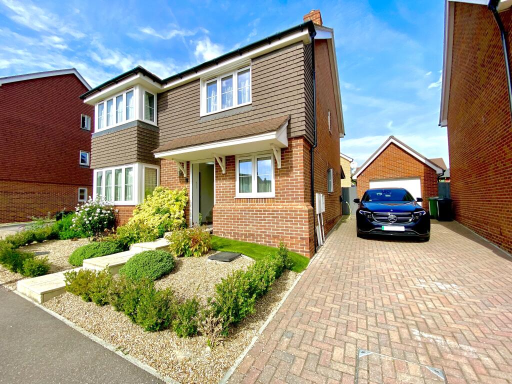 Main image of property: Oaken Wood Drive