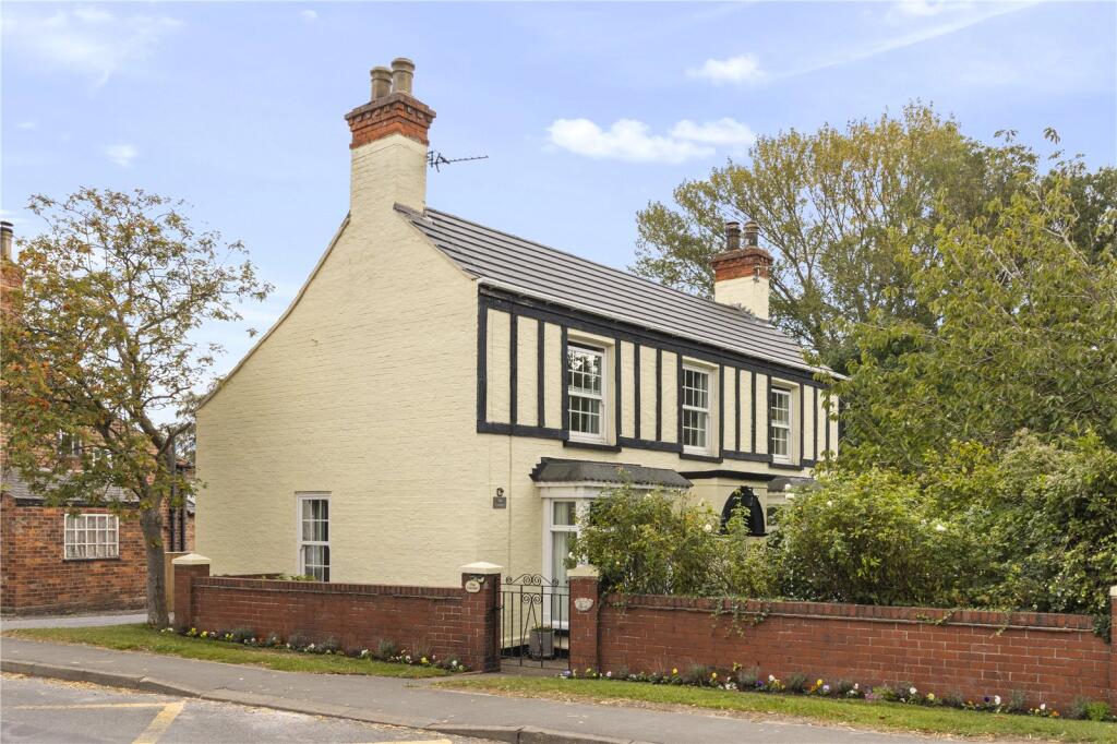 House in East Lindsey, North Thoresby - View 3