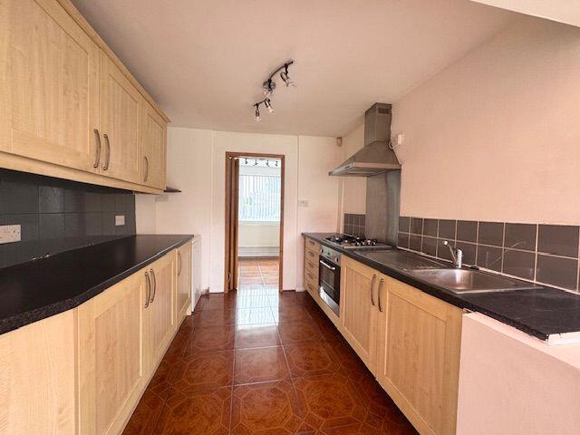 Sidmouth Road, Sale, Trafford, M33 photo 5
