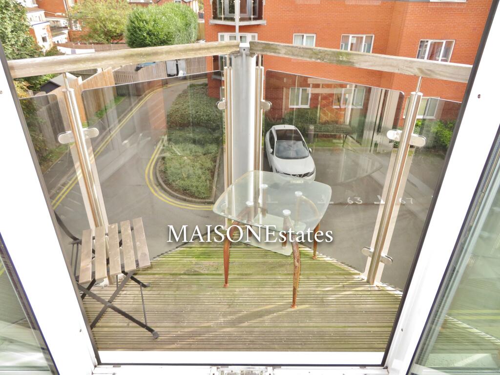 Apartment in Coventry - View 3
