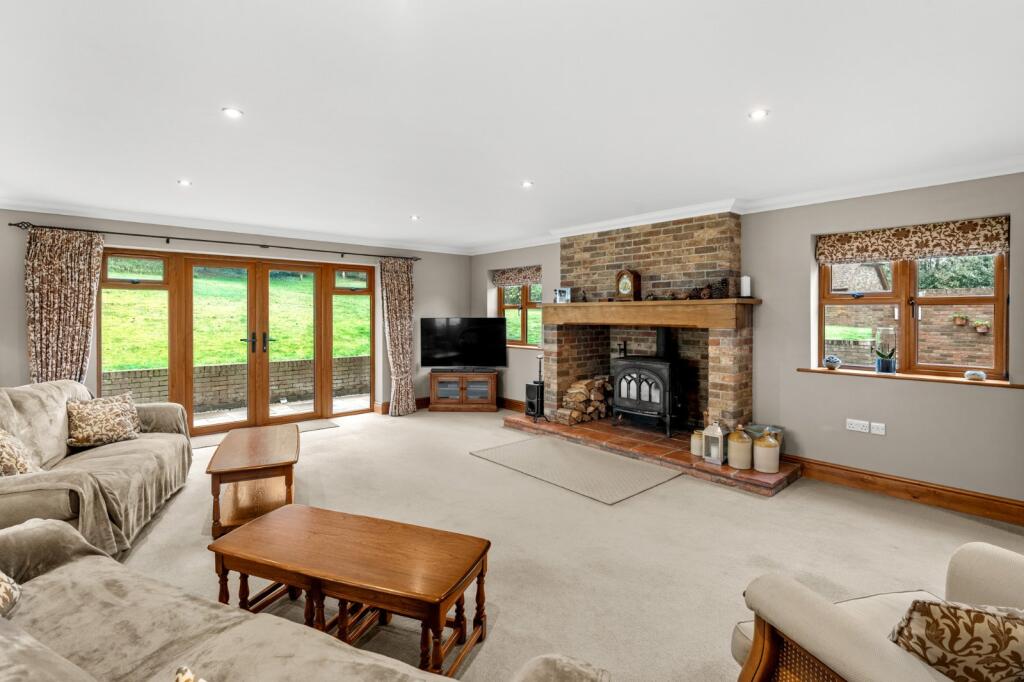 Highbank Cottage, Middleton, Sudbury, Essex, CO10 photo 3