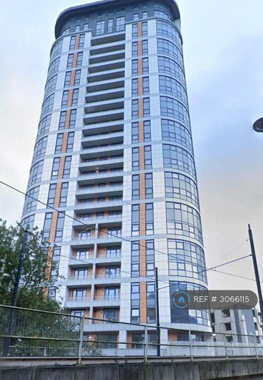 Apartment in Manchester - View 4