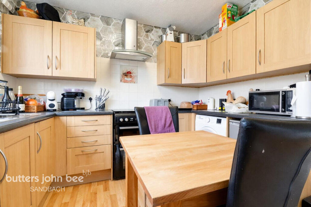 House in Crewe - View 4
