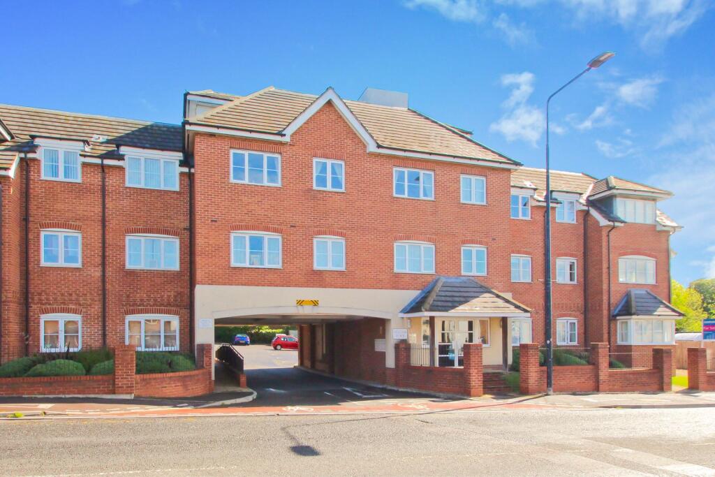Main image of property: Park Street, Aylesbury, Buckinghamshire