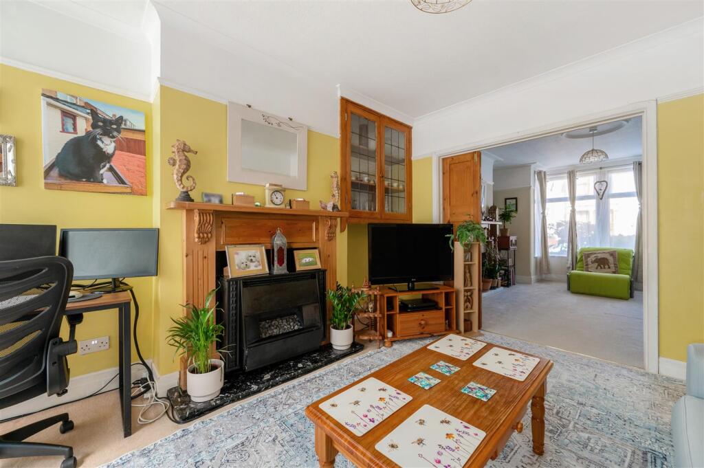 Ebery Grove, Baffins, Portsmouth - View 6