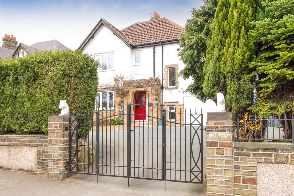 Main image of property: Fixby Road, Fixby, Huddersfield, HD2 2JN