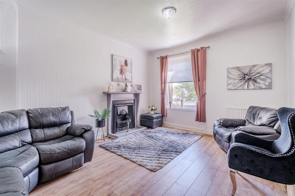 Apartment in Motherwell, North Lanarkshire - View 5