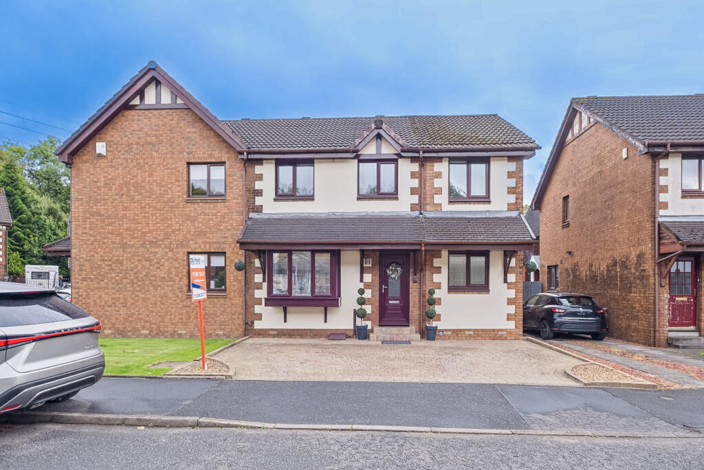 Main image of property: 32 Ardfern Road, Airdrie, ML6