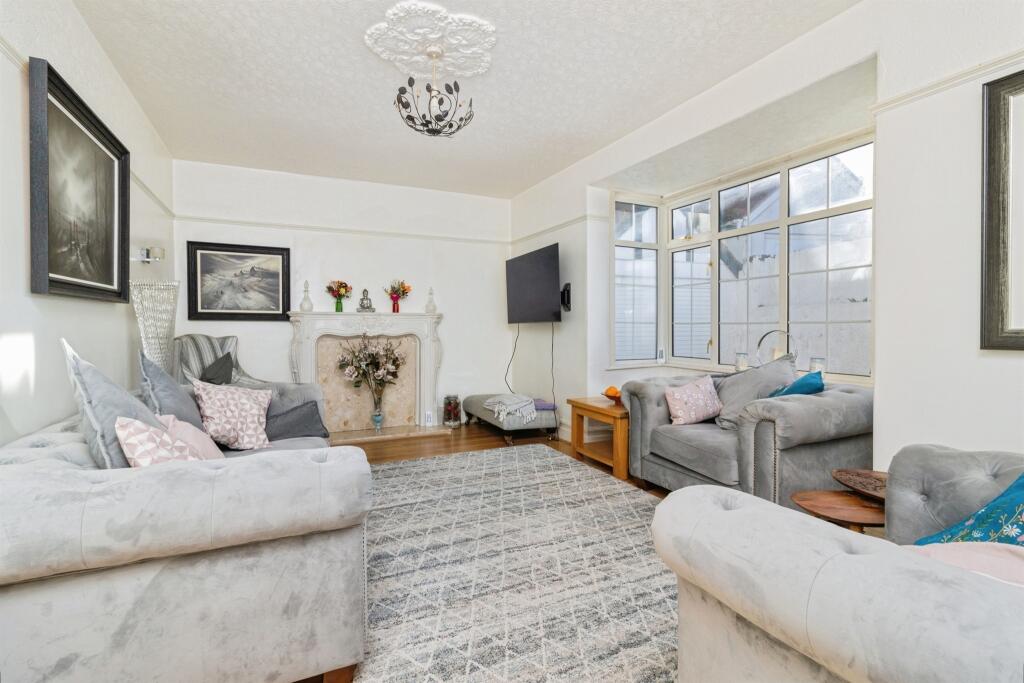 House in Torquay, Torbay - View 5