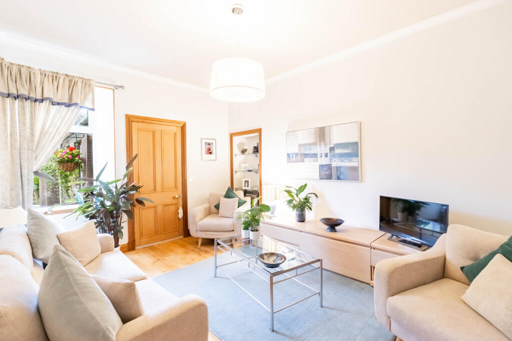 House in Dundee, Angus - View 4
