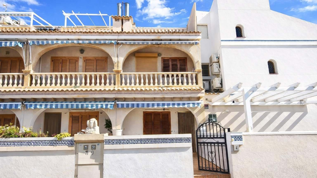 Main image of property: Valencia, Alicante, Santa Pola